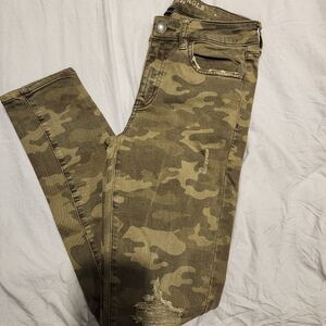 AE Camo Jegging Jeans
